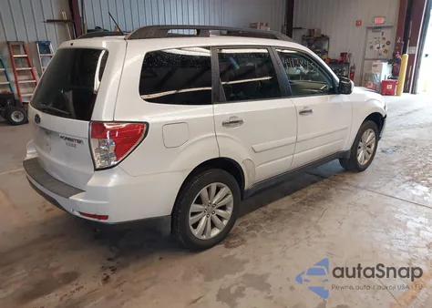 2012 Subaru Forester 2.5X Limited z USA, uszkodzony, nr VIN JF2SHAEC3CH457757